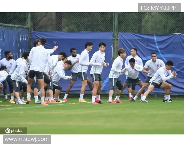 赛后分析:北京篮球队与重庆篮球队灵活性对比及战术探讨 赛后分析:北京篮球队与重庆篮球队灵活性对比及战术探讨