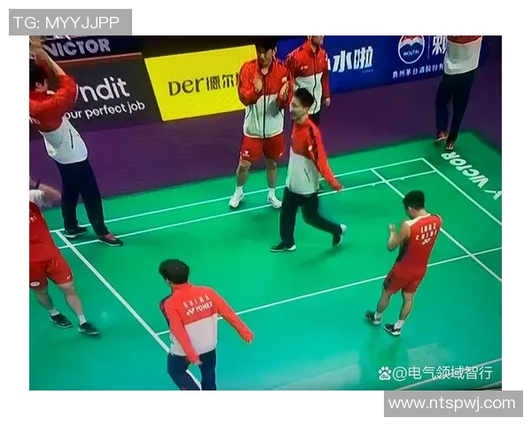 杭州羽毛球队在杯赛中的节奏表现分析与精彩瞬间回顾 杭州羽毛球队在杯赛中的节奏表现分析与精彩瞬间回顾
